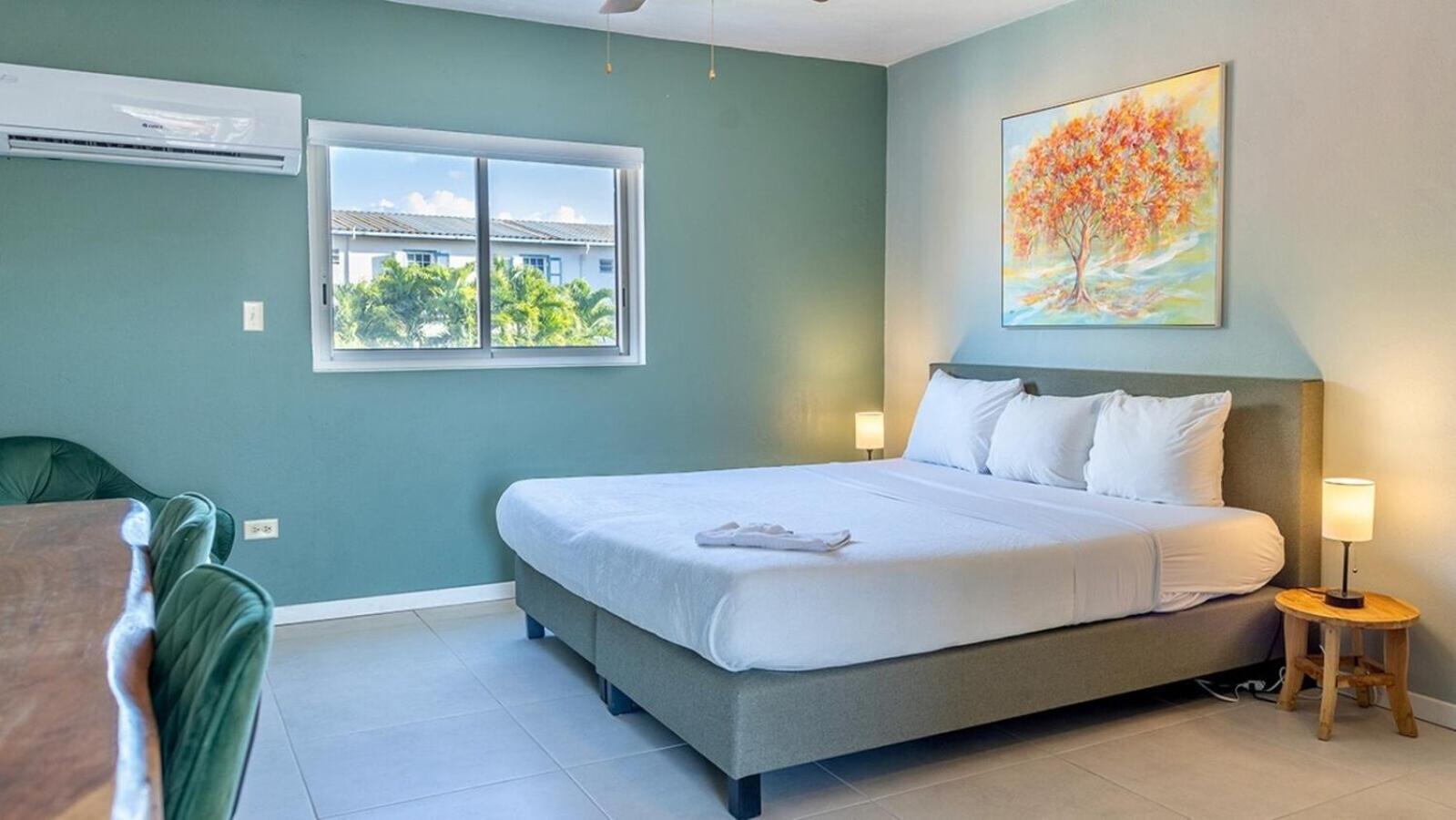 Talk Of The Town Inn & Suites - St Eustatius Oranjestad  Eksteriør bilde