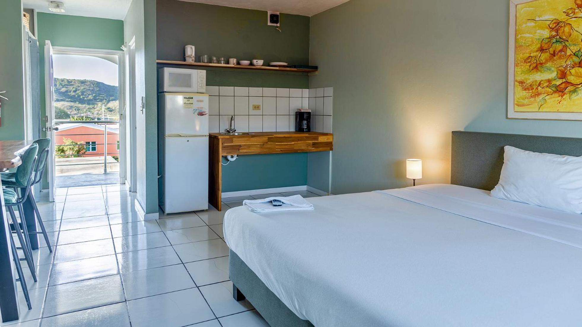 Talk Of The Town Inn & Suites - St Eustatius Oranjestad  Eksteriør bilde